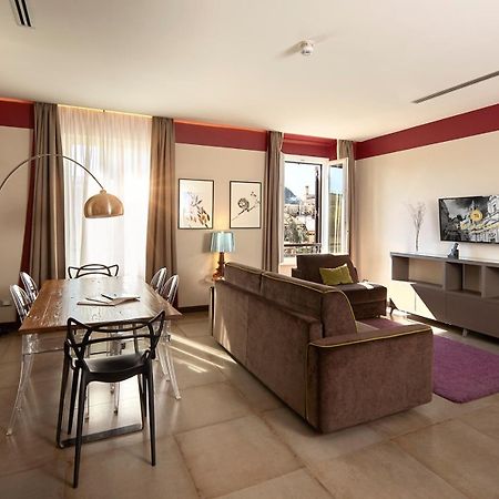 Trianon Borgo Pio Aparthotel Roma Esterno foto