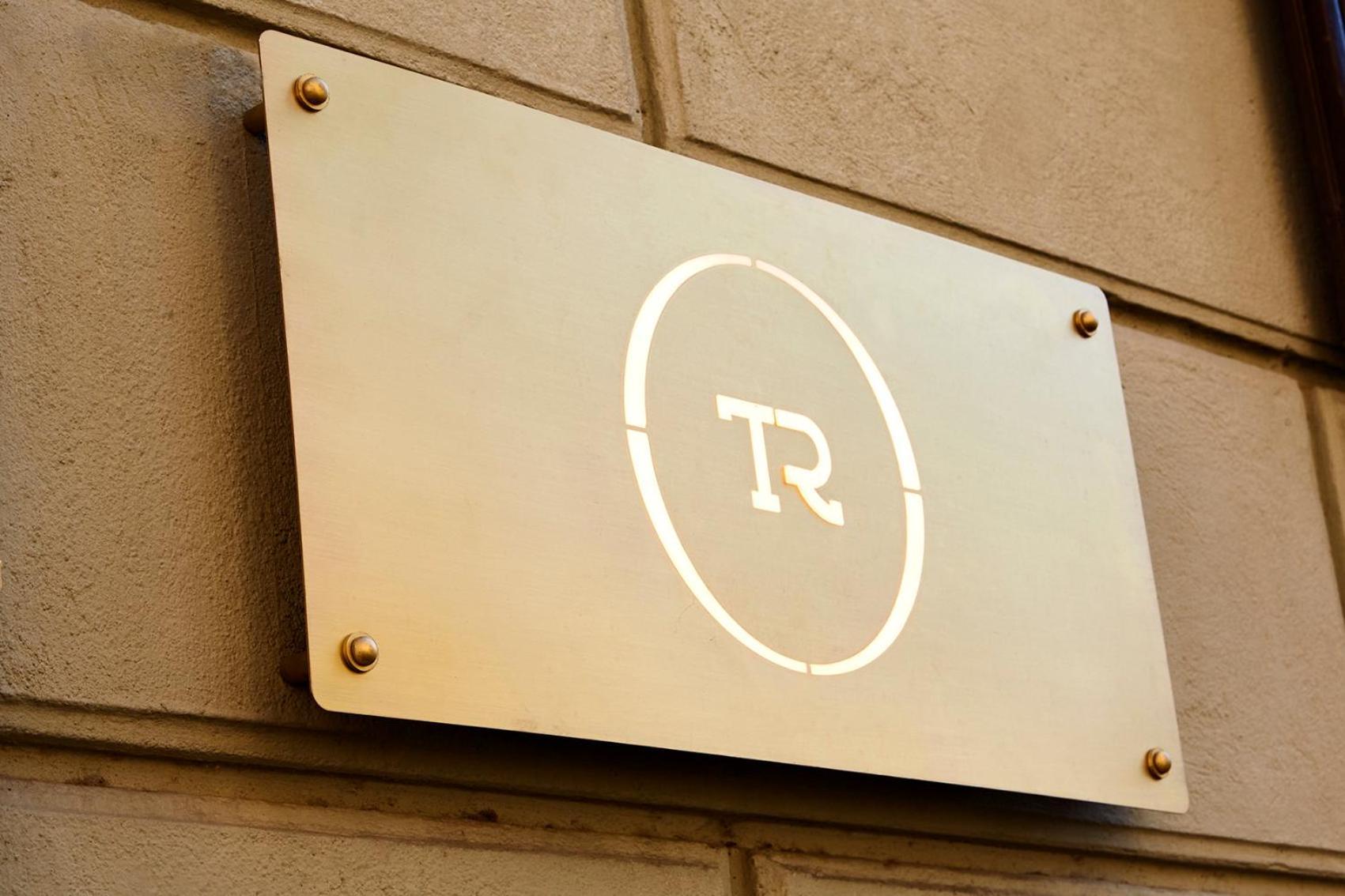 Trianon Borgo Pio Aparthotel Roma Esterno foto