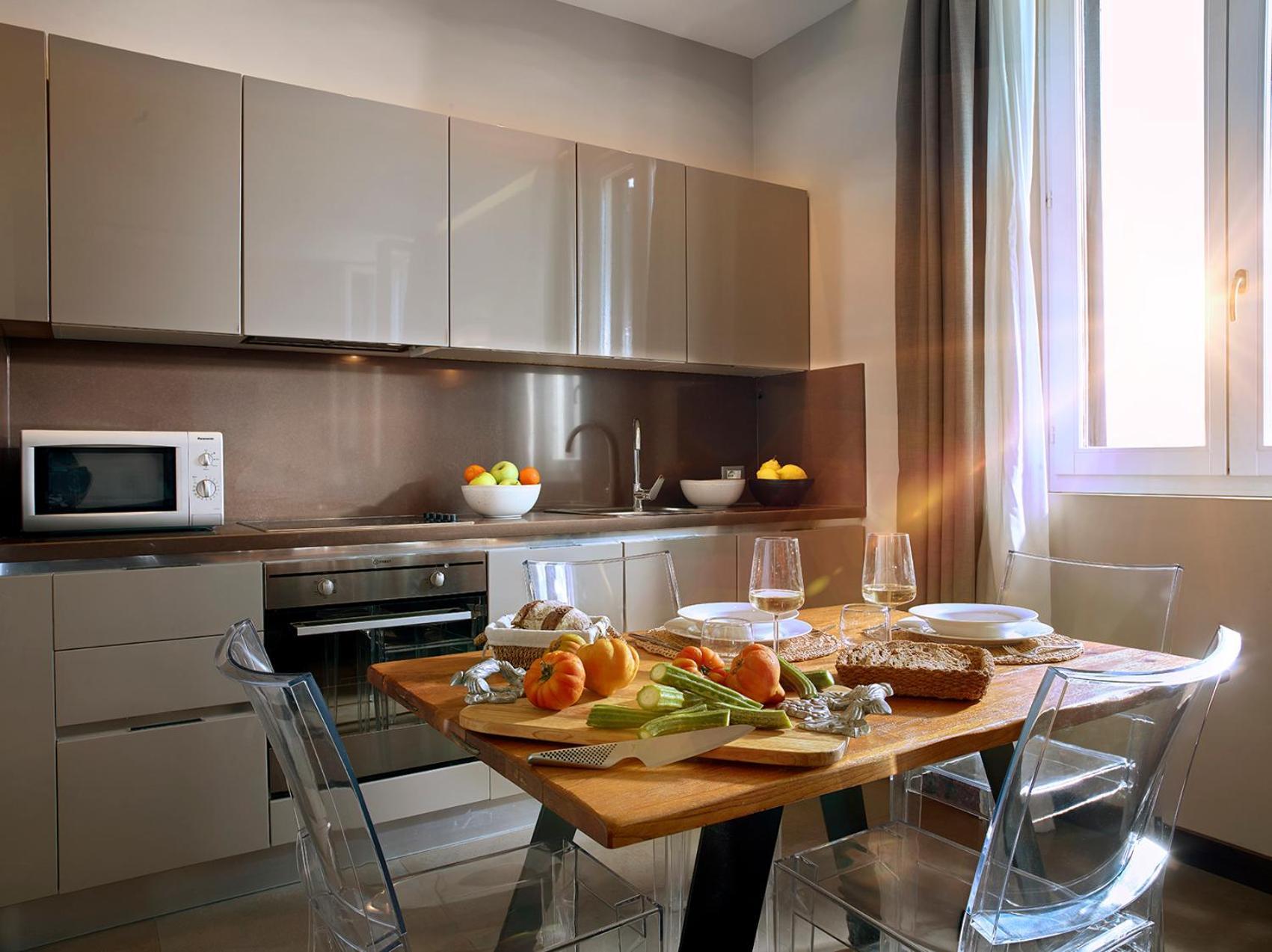 Trianon Borgo Pio Aparthotel Roma Esterno foto